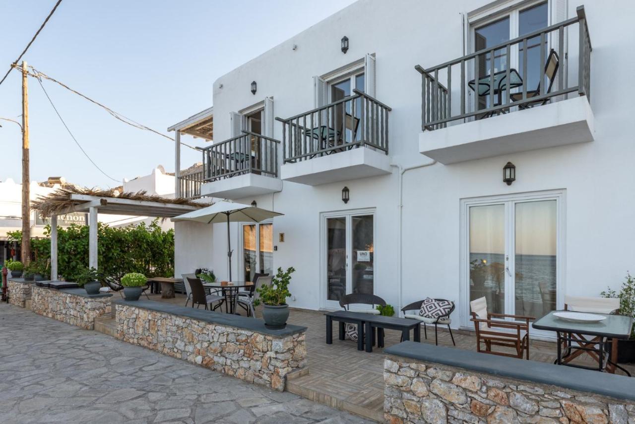 Uno Luxury Apartment With Sea View Livadia  エクステリア 写真